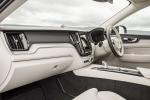 Volvo XC60 T8 Inscription 2017 года (UK)